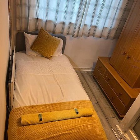 Indulge Hockley Hotel - With Free Front Parking - 10 Min Drive To Birmingham City Centre Bull Ring, Grand Central, Tesco Superstore, Primark & Commonwealth Games Exterior photo